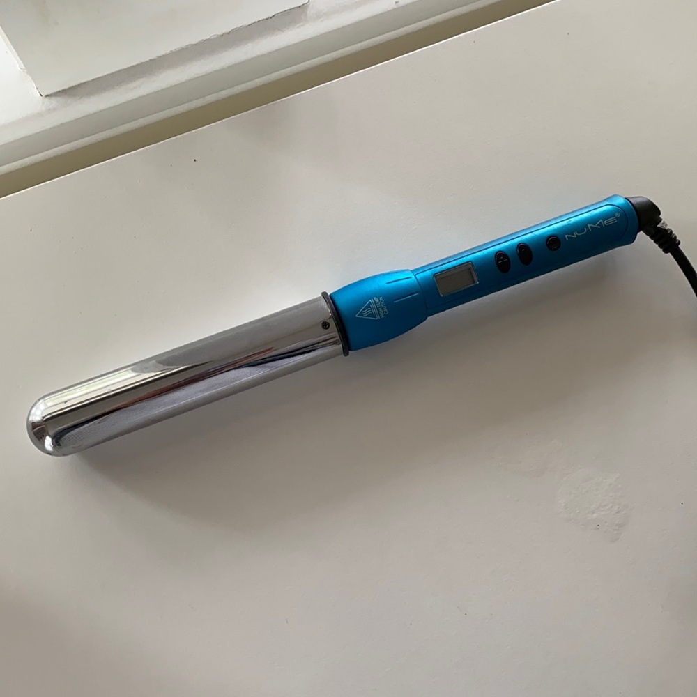 NuMe Curling Wand
